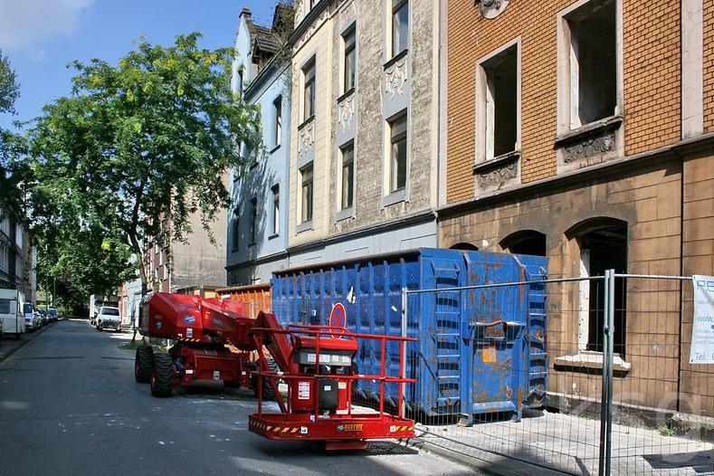 Am Freitag waren sie noch alle da: Heinrichstr. 17/19/21